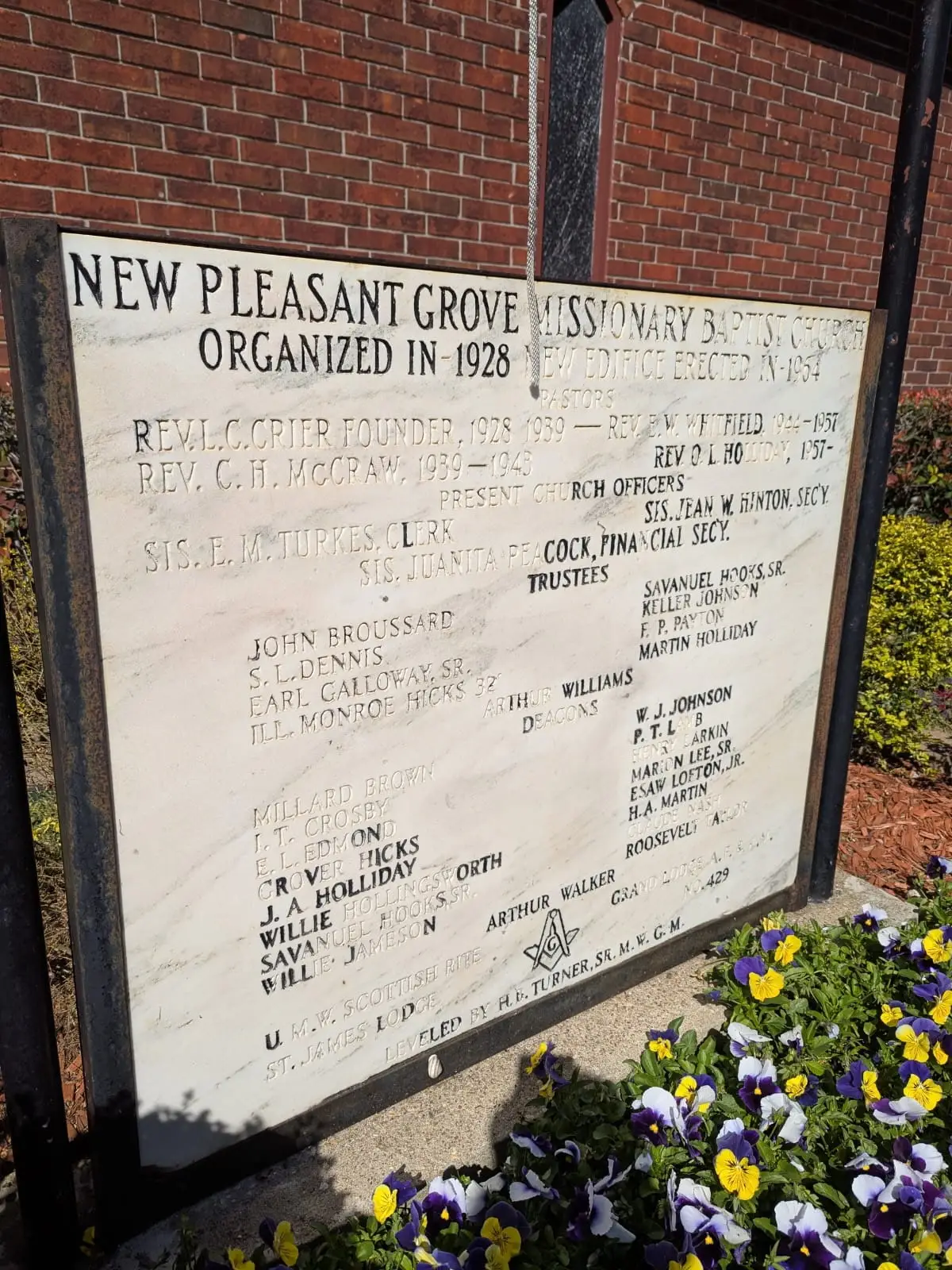 Headstone Repair / Cleaning 512 676 7860