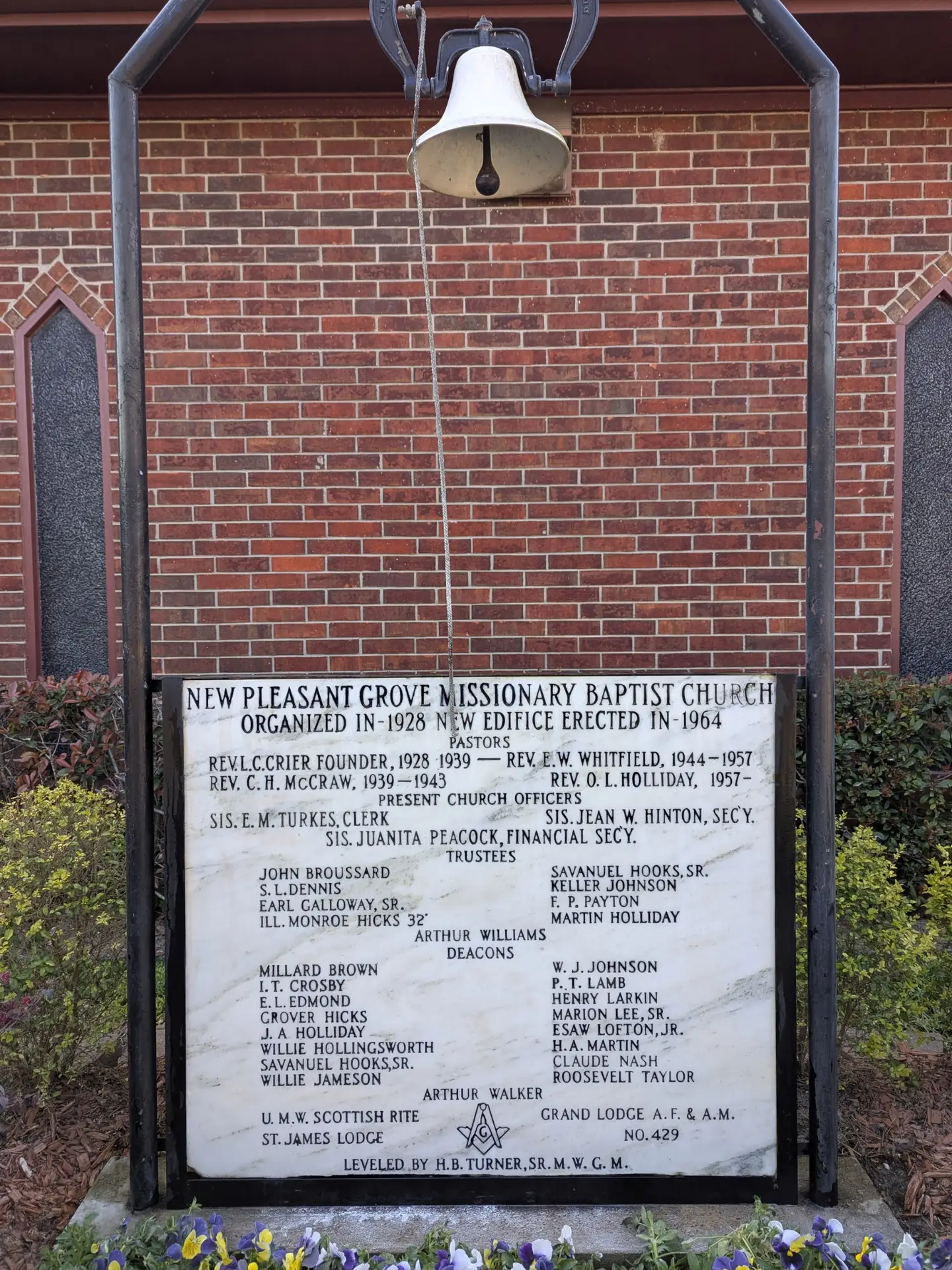 Headstone Repair / Cleaning 512 676 7860